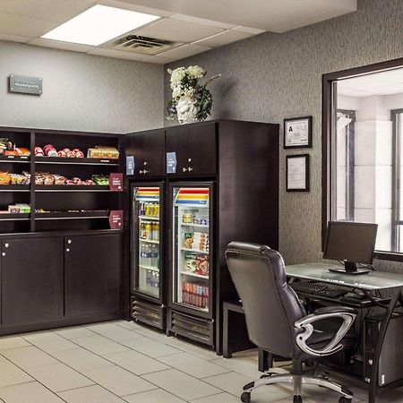 Comfort Suites Lumberton Bagian luar foto