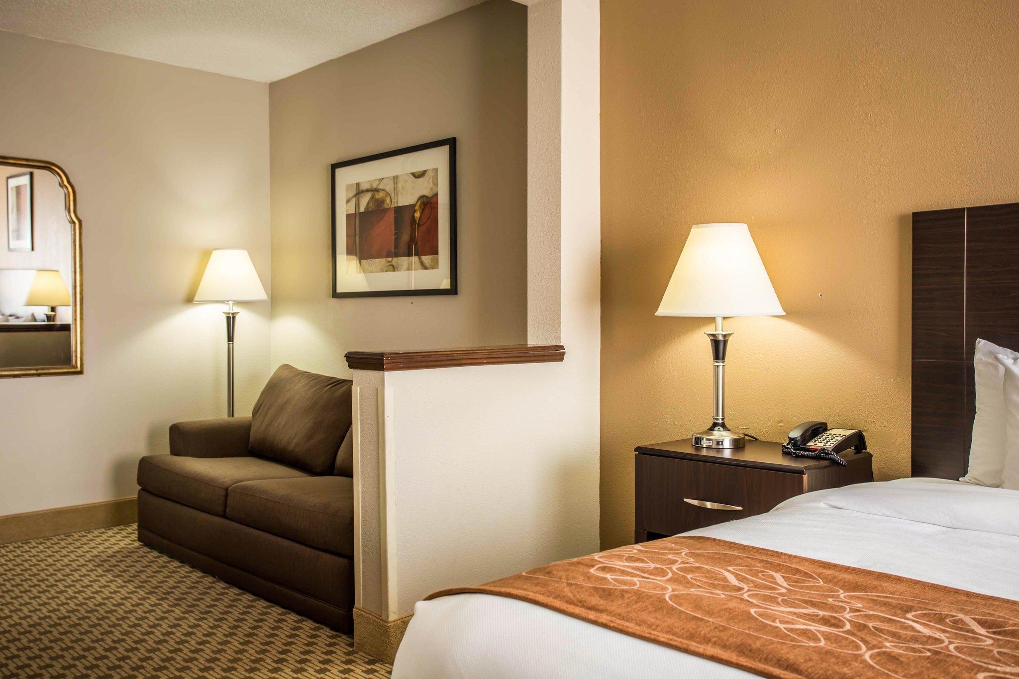 Comfort Suites Lumberton Bagian luar foto