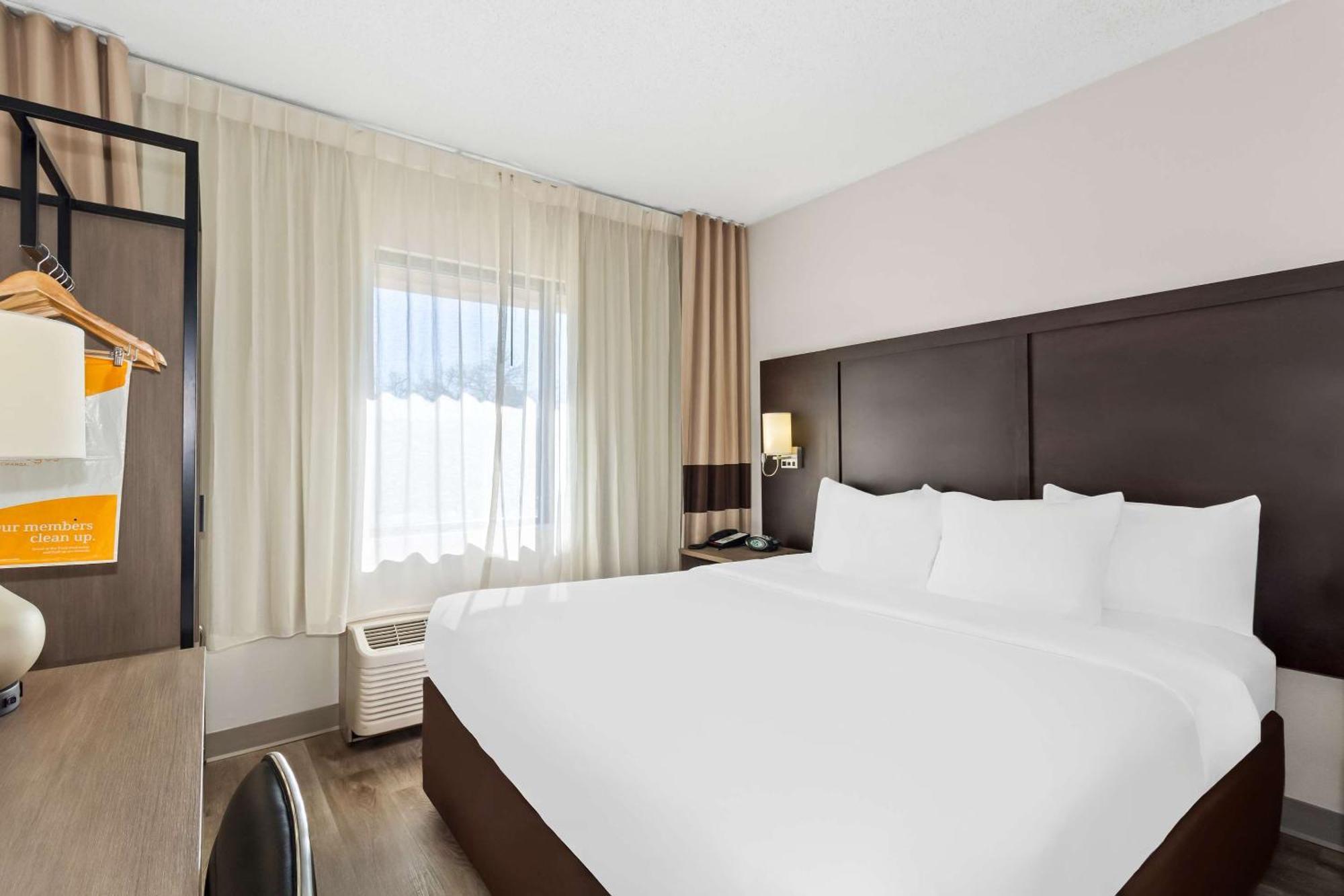 Comfort Suites Lumberton Bagian luar foto