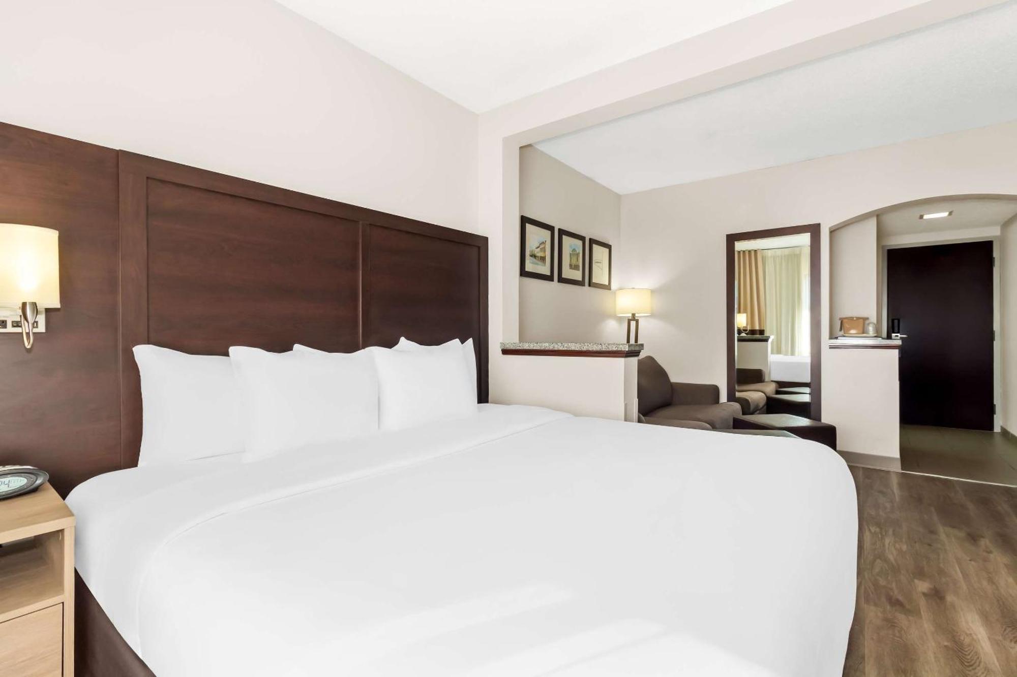 Comfort Suites Lumberton Bagian luar foto
