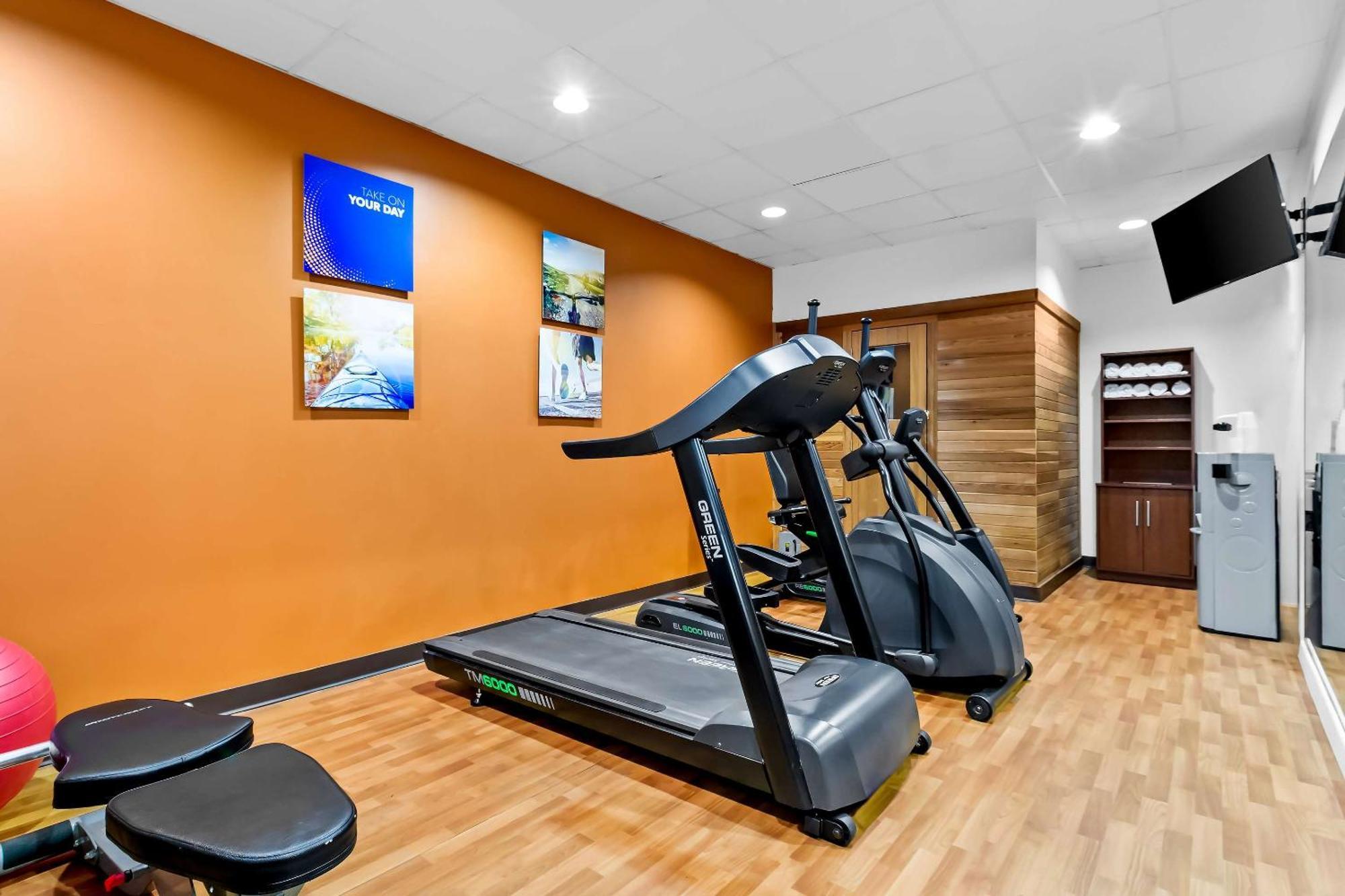 Comfort Suites Lumberton Bagian luar foto