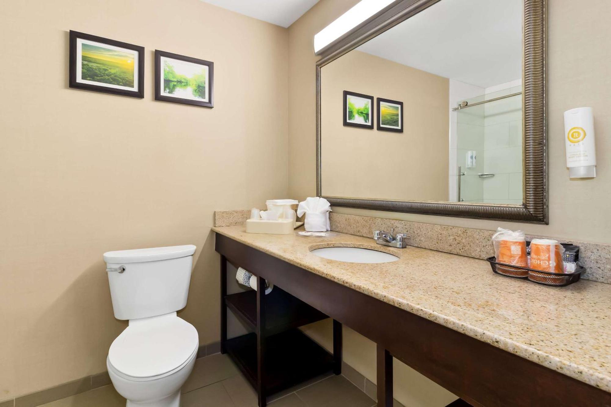 Comfort Suites Lumberton Bagian luar foto